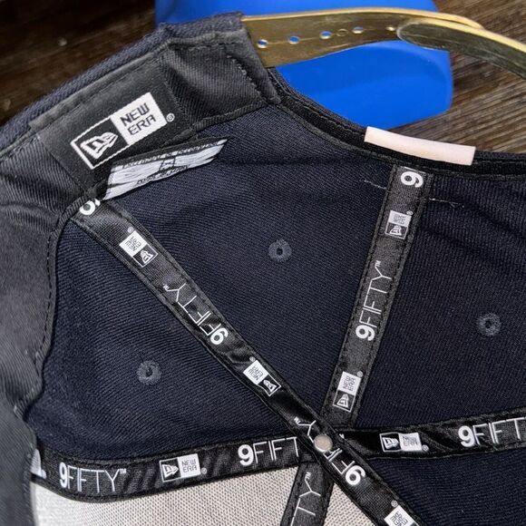 New Era 9Fifty Gold Stars Navy SnapBack Hat - Picture 8 of 8